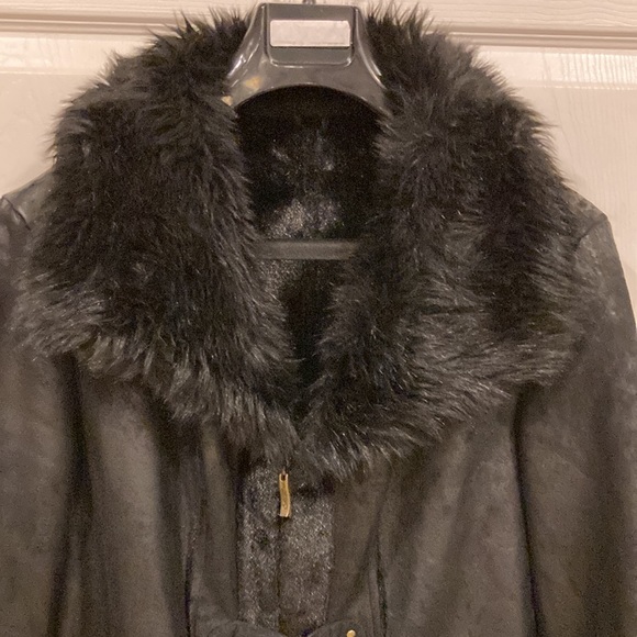 Skea, a luxury skiwear and lifestyle brand, size 10 women’s jacket. - Picture 4 of 16